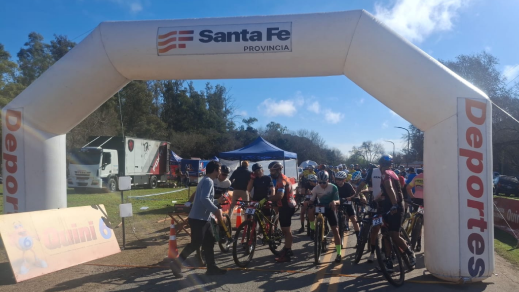Pueblo Andino recibió a 205 ciclistas de distintos puntos del país en una jornada que combinó deporte, naturaleza y aventura durante la cuarta fecha del Campeonato Provincial de Mountain Bike
